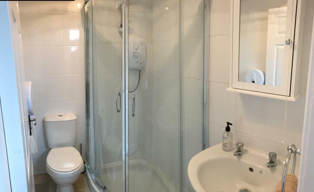 Harbourlights Accomodation 어빈어빈 외부 사진