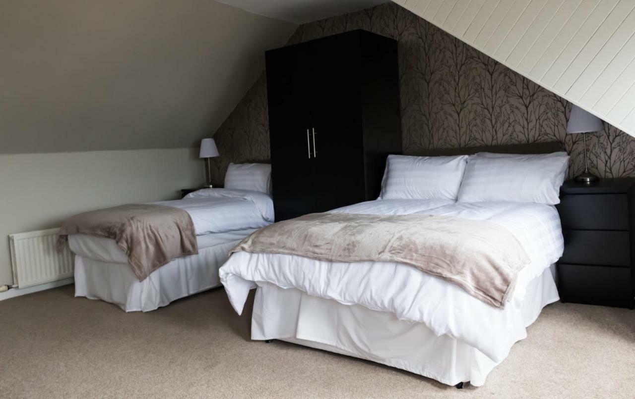Harbourlights Accomodation 어빈어빈 외부 사진